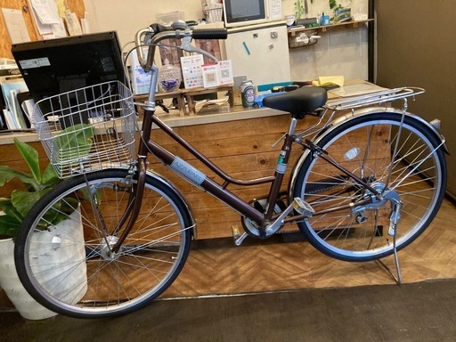 【前輪タイヤ・チューブ新品！】 LEDオートライト　6段変速　26インチ自転車　ブラウン