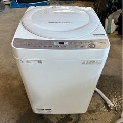 東芝 7.0kg全自動洗濯機 2020年購入 東芝 全自動洗濯機 洗濯：7.0kg 簡易乾燥 幅55.5cm Wシャワー洗浄