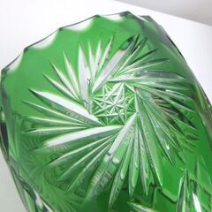 フラワーベース 花瓶 切子 クリスタルガラス グリーン 緑色 高さ約20cm ☆ 札幌市 北区 屯田 の画像