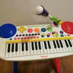 Fun Fun キーボード　ピアノ　スタンド　歌えるの画像