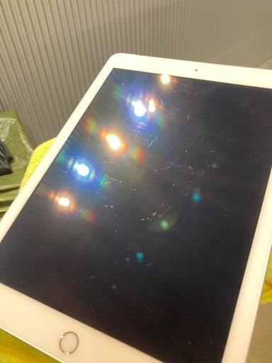 iPad 第5世代　32GB