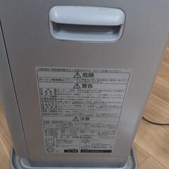 暖房器具(^^)ファンヒ−タ−の画像