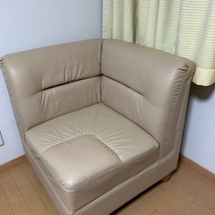 大容量　収納付き　ソファ　３点セット　L字型　皮製の画像