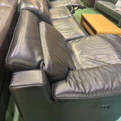 【愛品館八千代店】IDC大塚家具　レザーワールド　総本革　電動リクライニング　4人掛ソファの画像
