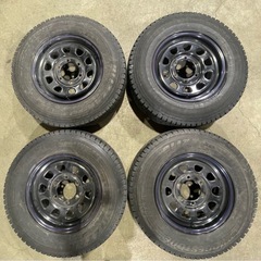 ハイエース スタッドレス4本セット 早い者勝ち 前橋市上小出町