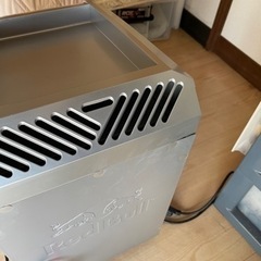 レッドブル小型冷蔵庫【引き取りのみ】の画像