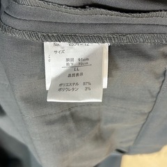 メンズパンツ グレーの画像