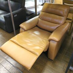 本革 1人掛け 電動リクライナー 電動リクライニングソファ USBポート付【現状渡し】カグマニアの画像