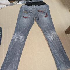 マタニティジーンズの画像
