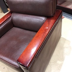 カリモク　シングル　ソファー　キャスター付き　の画像