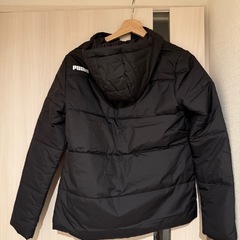 puma ウィメンズ ESS プーマ パデッド ジャケット　ブラックの画像
