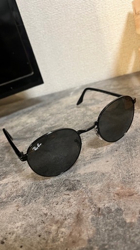 ジモティー限定価格【Ray-Ban RB3691】ラウンドサングラス 黒