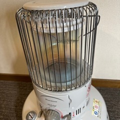 トヨトミレインボー　石油ストーブ
