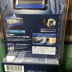 シックハイドロ5プレミアム 未使用 替え刃5個付の画像