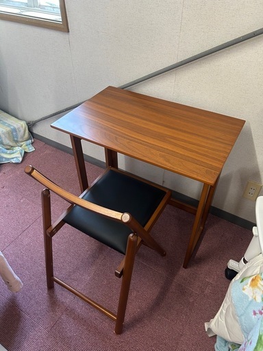 (お取引中)机と椅子