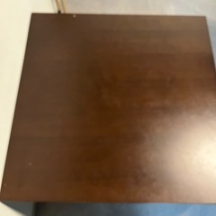 1月末まで限定価格　こたつ机　コード付き　およそ75×45 正方形の画像
