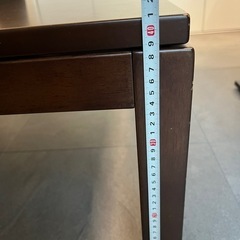 1月末まで限定価格　こたつ机　コード付き　およそ75×45 正方形の画像