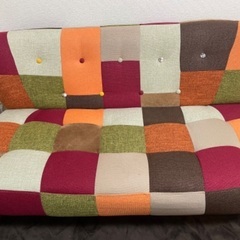 パッチワーク　ソファの画像