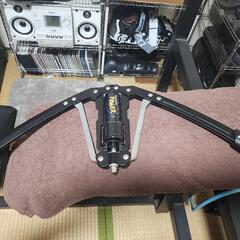 筋トレ　油圧アームバー
