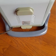 電気ストーブの画像