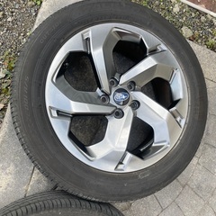 フォレスタータイヤホイール美品の画像