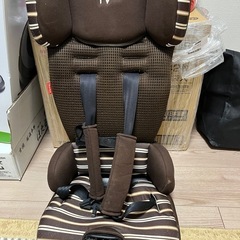 チャイルドシート　コンパクト軽量