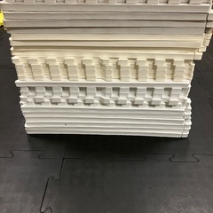 ②ジョイントマット厚み2cm 26枚　57cm✖️57cmの画像