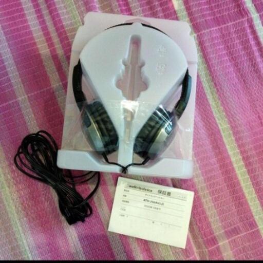 新品　ヘッドフォン