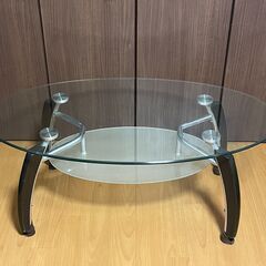 テーブル　（幅x奥x高：110 x 60 x 44）　お譲りします