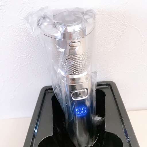 【新品未使用品】メンズシェーバー 電気シェーバー 防水 乾湿両用 自動研磨 電池残量表示 髭剃り 電気シェーバー 髭剃り 回転式 電動シェーバー③