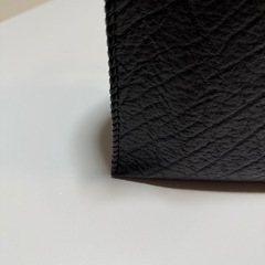 レザーハンドバッグの画像