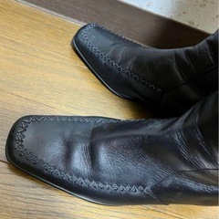 サラ☆黒皮ロングブーツ☆23.5cm☆ほぼ未使用の画像