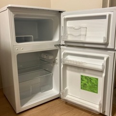 【COMFEE'】２ドア小型冷蔵庫の画像