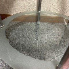 ガラステーブル　0円の画像