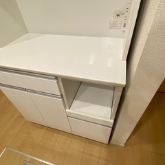 1月26日までレンジボード、キッチン棚、カップボードの画像
