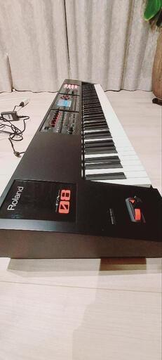 Roland FA-08 / 88鍵 シンセサイザー