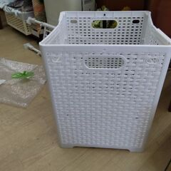 美品　折りたたみ　バスケット　カゴ　ランドリーバスケット　洗濯機
