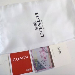 コーチ　ラウンドファスナー財布　未使用品　本物　売り切りの画像