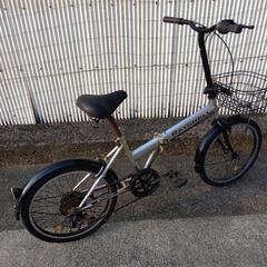 折りたたみ自転車の画像