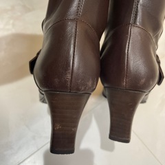 リズラフィーネ　Riz のロングブーツ　ブラウンの画像
