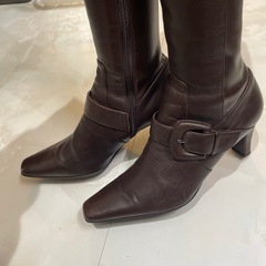 リズラフィーネ　Riz のロングブーツ　ブラウンの画像