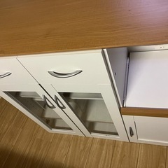 食器棚
