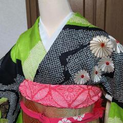 👘 正絹振袖 絞り 金彩 金駒 刺繍
