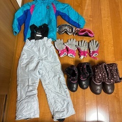 キッズ　スノーウェア　ボード、ブーツ、バイン付き　そのまま始められるセットの画像