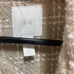 h&m ツイードジャケットの画像