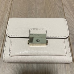 ケイトスペード二つ折り財布