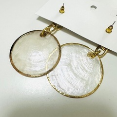 【新品】ハンドメイドピアス2の画像