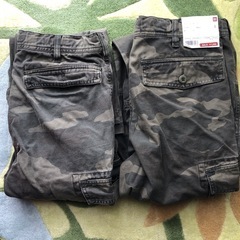 UNIQLOメンズウォッシュカーゴ２枚