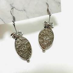 【新品】ハンドメイドピアス4の画像