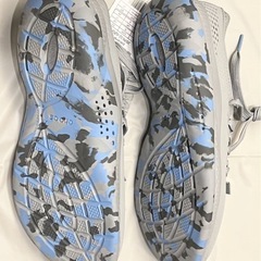 未使用タグ付 クロックス スニーカー crocs レディース サイズ24cmの画像